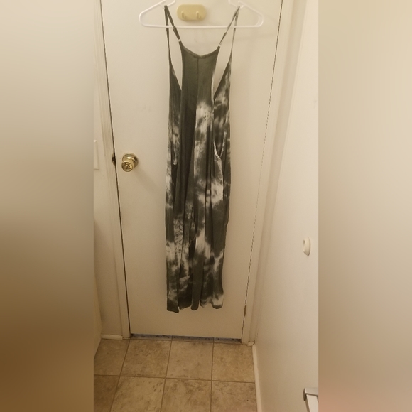 Women's Loving People tie dye loose fitting jumper - Picture 2 of 5